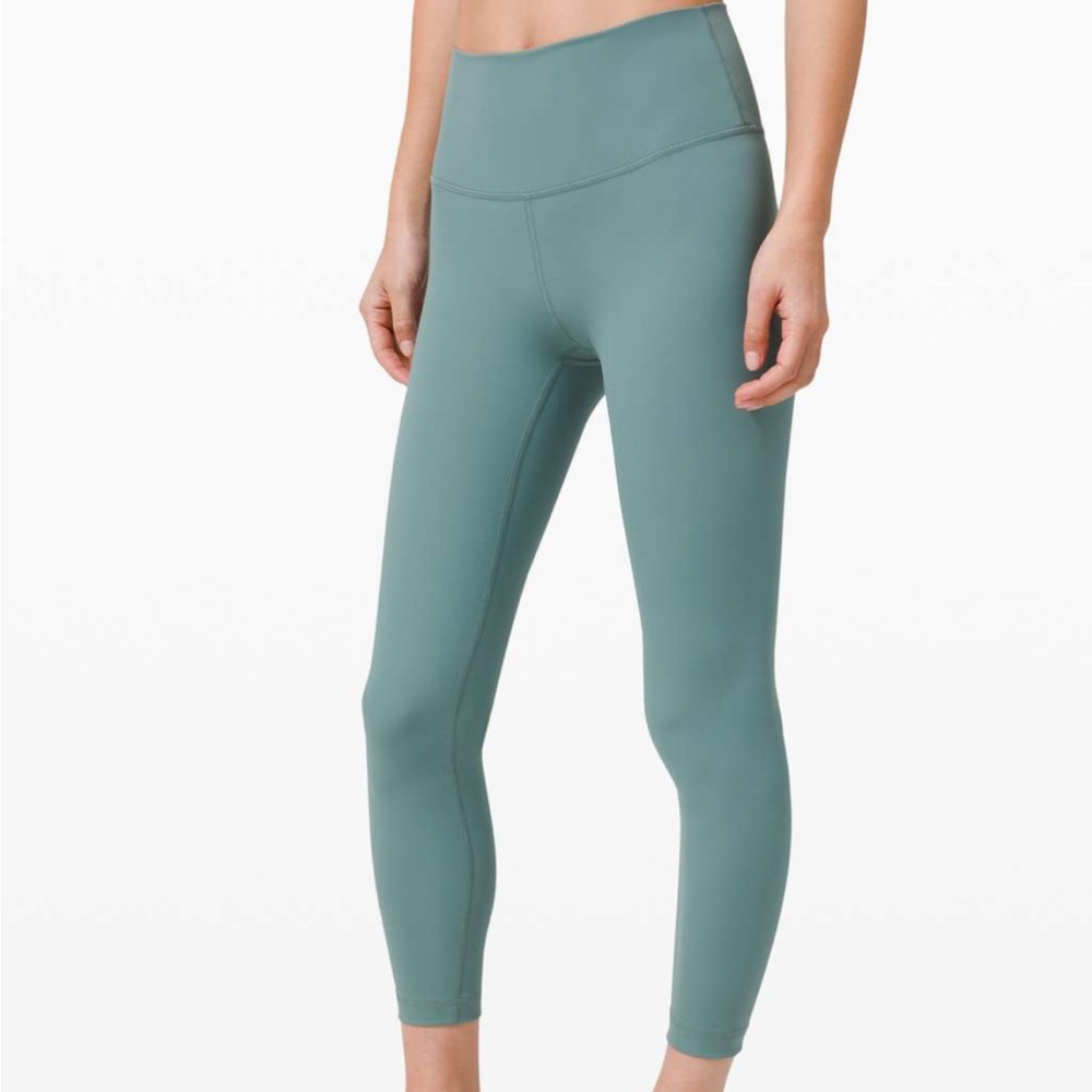 Lululemon Wunder Under 28” tidewater teal size 2 leggings.
